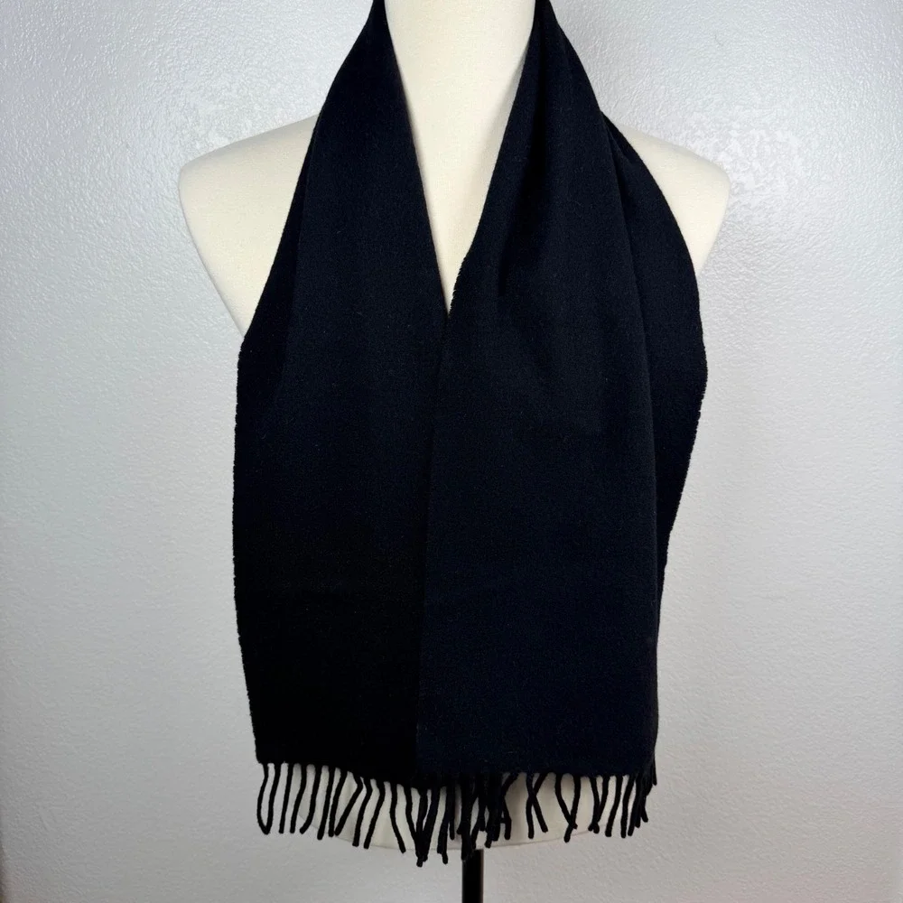 Lands End Black 100% Lambswool Scarf Woven in Great Britain Fringed
